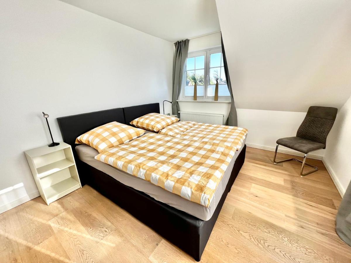 Appartamento Luxurioese Doppelhaushaelfte Am Gruenen Rande Von Hamburg Oststeinbek Esterno foto